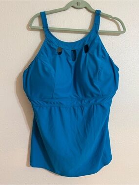 Swimming Top size 22
